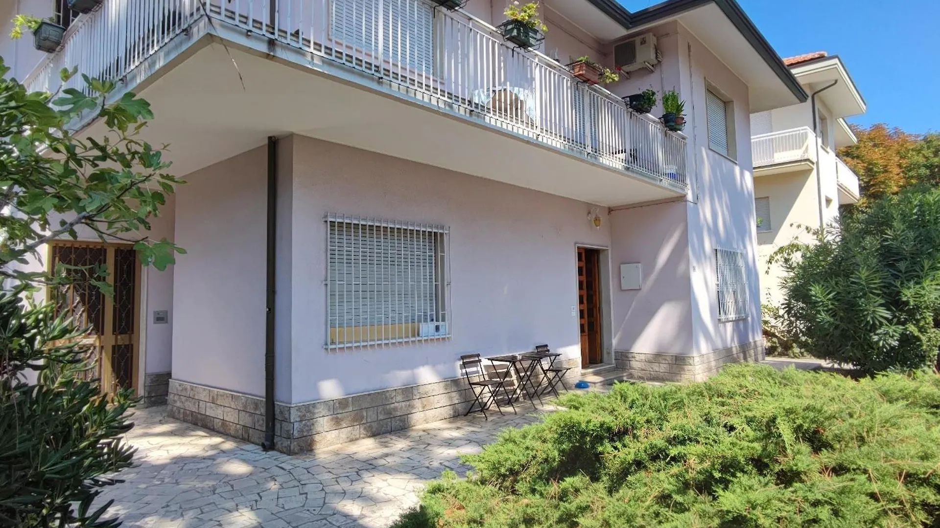 Comodo Appartamento Per 4 Ospiti Riccione
